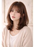 ミディアム20代30代ストレートレイヤー前髪なし前髪あり池袋