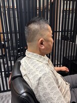 スカイ ビューレックス 丸の内店&nbsp;メンズハイフェードソフトモヒカンショート