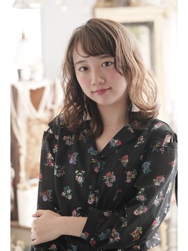 キミ(kimi) 【ｋｉｍｉ自由が丘】ハイライトカラー＆くせ毛風カールウェーブ