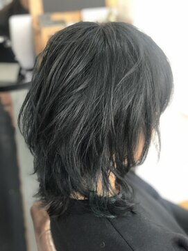 マホロ(MAHRO) ウルフボブ