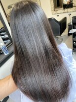 ボンズサロン(BONDZSALON)&nbsp;艶髪ロングヘア×髪質改善縮毛矯正【麻布十番六本木】