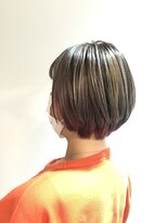 カルテット(Quartett)&nbsp;【Quartett】ショートボブ×インナーピンク×ハイライトグレー