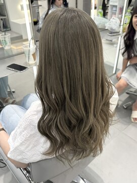 アールプラスヘアサロン(ar+ hair salon) オリーブベージュ