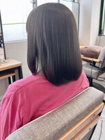 ミュラ(mulah)&nbsp;透明感カラーシアーグレージュ＊ストレートヘア地毛風カラー