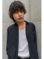 ミラバイグリーン(Mira by green)&nbsp;シャドウパーマ波巻きスパイラルウルフツーブロック