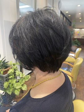 ネバーランド 平成店(NEVER LAND) #黒髪 #ショート #ショートボブ