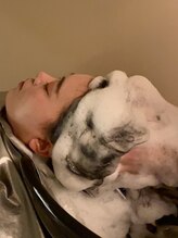 シリ アンド ブラント(siri and brunt)