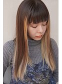 イヤリングカラー　ボブ　大人かわいい　フェザーバング