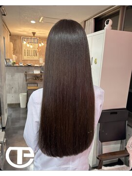 トゥーミー(to mee) スモーキーアッシュ♪【新田】