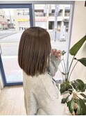 ブラウンベージュ　ブリーチあり　透明感カラー　ベージュ