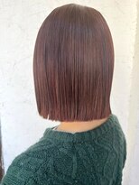 オッジ 西新店(Oggi)&nbsp;ハイトーンベージュ ブリーチ ストレート 切りっぱなしボブ 20代