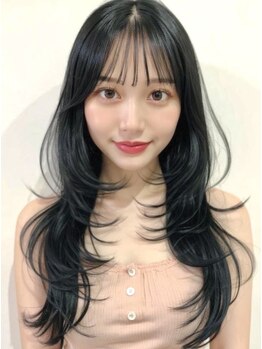 ブロウ ネックス ザ サロン 表参道(VLOW nex the salon)の写真/盛れる顔周りの黄金比を熟知したstylistが前髪や顔周りの韓国風デザインを提案*[表参道/表参道駅]