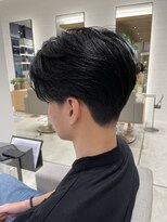 ステアケース 武蔵小杉店(stair:case)&nbsp;後ろ姿も美しいナチュラルセンターパート