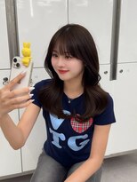 アマトウキョウスマートサロン(AMA TOKYO×Smart Salon) くびれレイヤー/顔まわりカット/くびれ巻き/レイヤーカット
