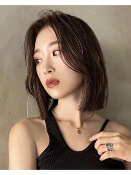 ネイト(Neit) レイヤーボブレイヤーカット韓国ボブグレージュカラー