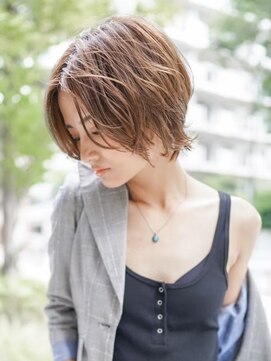 ギークス(GEEKS) 【GEEKS渋谷】レイヤーショート/ウルフ/冬カラー/クールショート