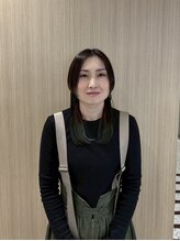 サルー ヘアーメイク 吉原 香緒里