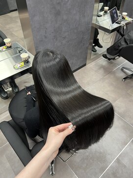 シンシア ドゥエ 新宿(CYNTHIA DUE) 【CYNTHIA/saaya】髪質改善/地毛風カラー