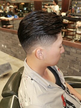 スリーセント 栄(3/cent) ビジネスヘア/スリックバック/刈り上げ/フェードカット/バーバー