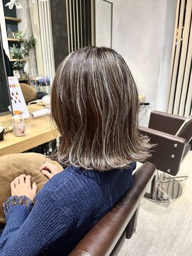 エイトタマプラ たまプラーザ店(EIGHT tamapla) 30代40代50代白髪ぼかしハイライトレイヤー大人ボブ