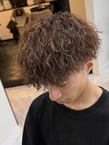 リベラル(liberal) 強めツイストスパイラルパーマ