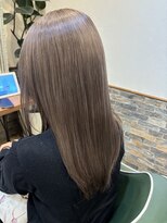 ココナ(cocona)&nbsp;透明感ツヤストレート