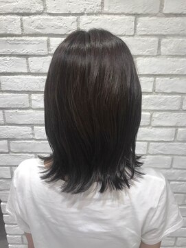 アッシュ 戸田公園店(Ash) のばしかけ外ハネスタイル×イルミナカラーオーシャン