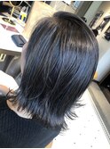 ネイビーグレージュ