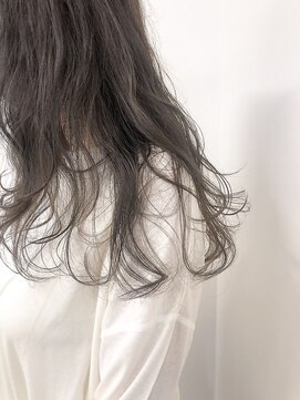 ガーランドウメダ(Garland umeda) ブリーチなし×アッシュベージュ