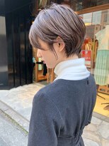 キアラ(Kchiara) 耳掛け菱形シルエットショートkchiara福岡天神川野直人