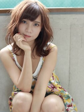 ヘアサロン シロップ(Hair Salon Syrup) [Syrup・山谷慎太郎] 「爽やかかわいい☆外ハネセミディ」