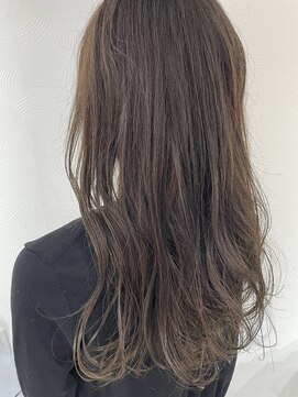 オウチ(outhi) 透明感カラー