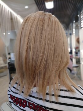 シアニスタ 髪質改善トリートメントで艶髪に！