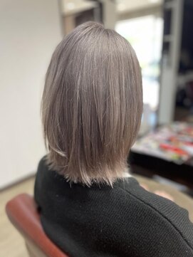 フォーカス 天王台店(FOCUS) 外ハネ切りっぱなしで”どん”