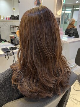 リー 四ツ橋(Lee) 【kanna】コテ巻き風パーマ