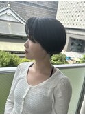 しっかり丸い〇刈り上げショートヘア
