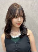 小顔に見せるヘアカットお肌を綺麗に魅せるカラー