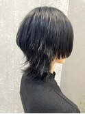 中性的ウルフカット