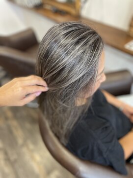 フリーク 石岡店(FREAK) コントラストハイライト【ブラック×シルバー】