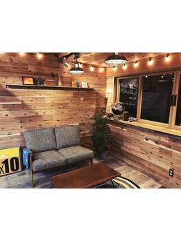 子どもと一緒に気軽に通えるサロン。忙しいママ・パパも無理なくきれいにかっこよく。【久喜】