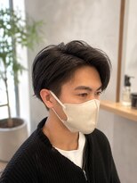 ウルッシュ(Urlush) センターパート×ツーブロック