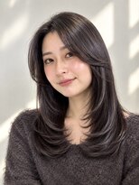 ビービー(BeB)&nbsp;【新垣】大人レイヤー×透明感グレージュ