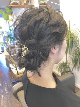 オルガ ヘアアンドメイク(Oluga hair&make) カジュアルアップ