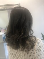 トータルビューティサロン シェリ(total beauty salon cheri) ロングの巻き髪スタイル