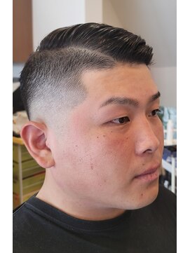 ホットナップス 尼崎店(HotNaps) フェード×サイドパートスタイル