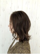 ラウレア(Laule'a)&nbsp;透明感カラーで人気のイルミナカラー