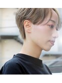 【ブリーチカラー】透明感ベリーショート
