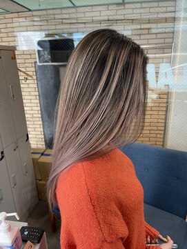 ラフ(LAFF) #バレイヤージュ#グレージュカラー#ボブウルフ#ココアベージュ