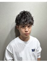 テラス 箕面小野原(Terrace)&nbsp;スペインカールスパイラルパーマソフトツイスト短髪