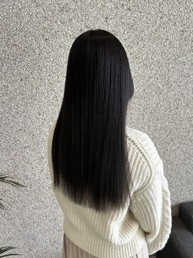 ベルフェミンミエル 【anri】サラツヤ学生縮毛矯正